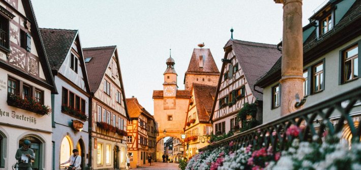 travel trends in 2020 city